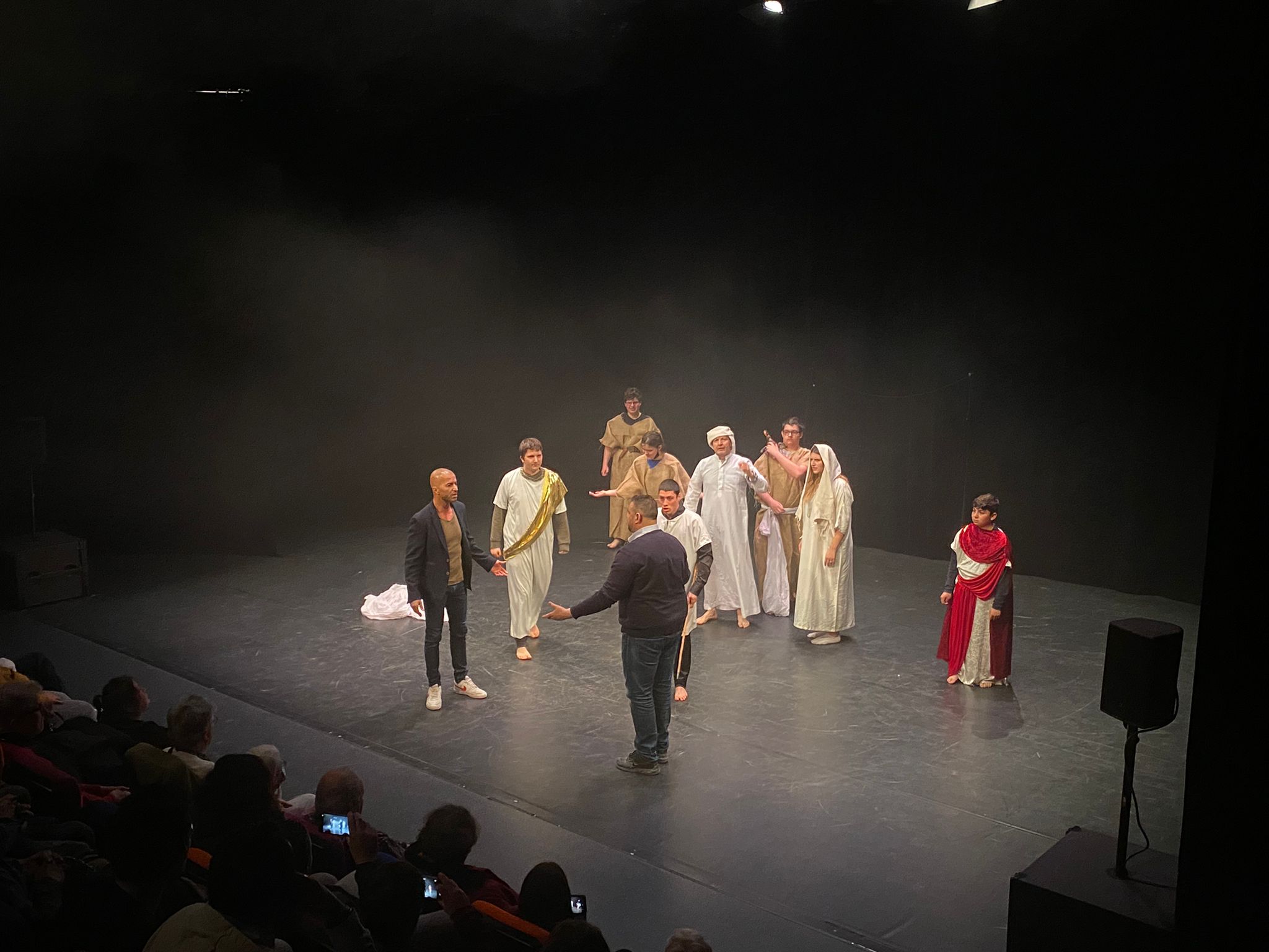 Les extraordinaires : un concept inclusif et caritatif.